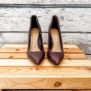 Womens BCBG MAXAZRIA Purple Leather High Heel Pumps Sz.6